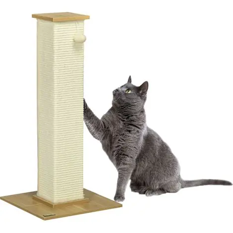 Arbre à chat avec jouets 38 x 38 x 80 cm beige et naturel griffoir et aire de jeu pour chat intérieur stable et confortable | Profitez-en maintenant